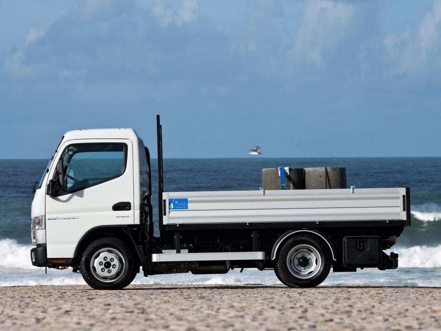  Mitsubishi Fuso Canter 3S15 2010 года  (фото 6 из 9)